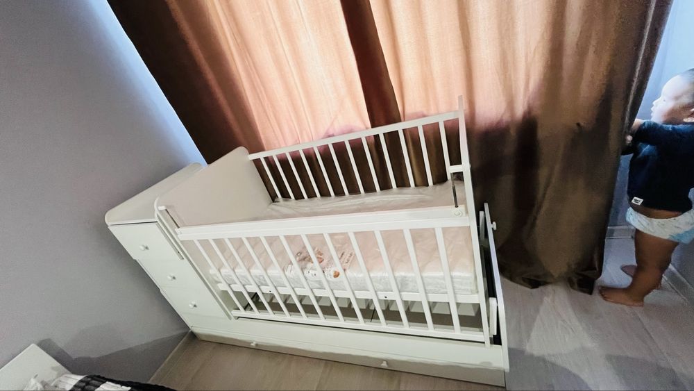 Детский кровать