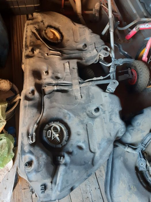 Pompa combustibil mercedes E w211,2.7cdi