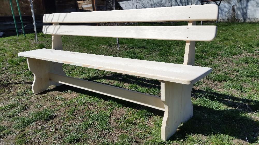 Масивна пейка от чам !