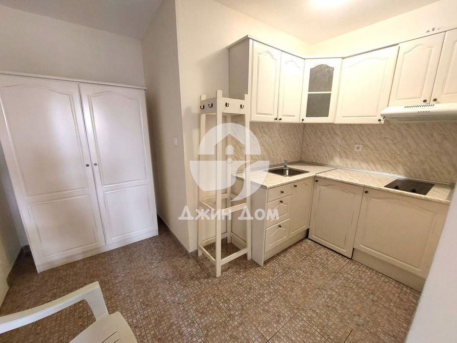 Продава се Двустаен апартамент в к.к. Слънчев бряг - 76 кв.м за 737 €/кв.м - Снимка #3