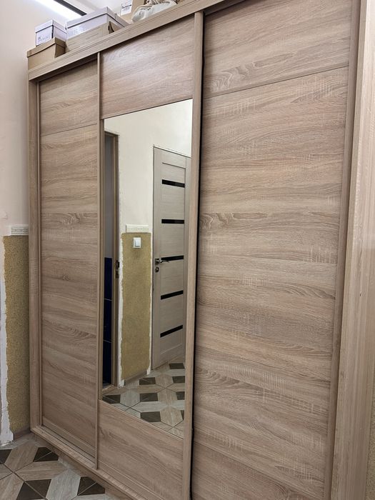 Продам шкаф купе