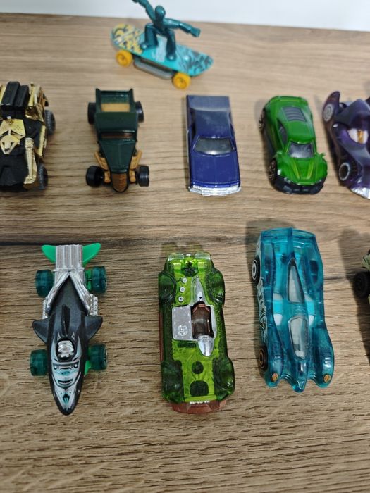 Колички Hot Wheels