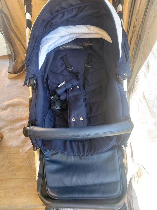 Adamex Gloria Польша да ишлаб чикарилган