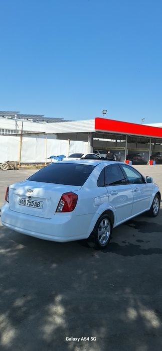 Ласетти жентра 2020 год. Пробег 39.500. Халол.