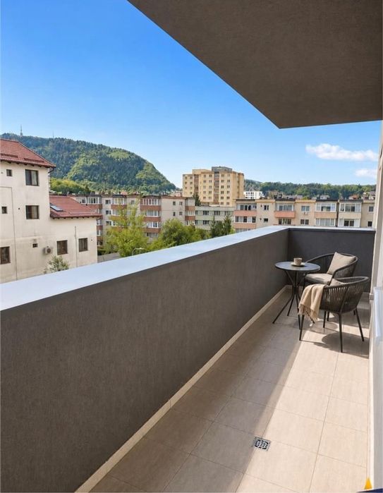 Inchiriez apartament Urban plaza