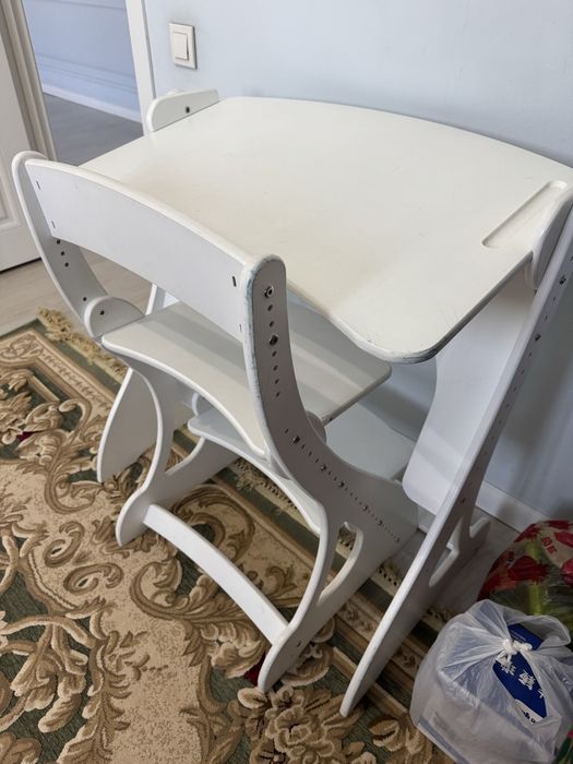 Парта и стулья ортопедический