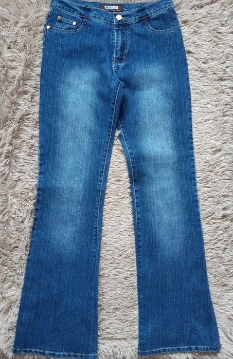 Продам  Джинсовые брюки