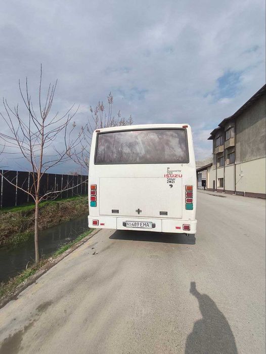 Aftobus sotiladi  I2018 yil.ISUZU