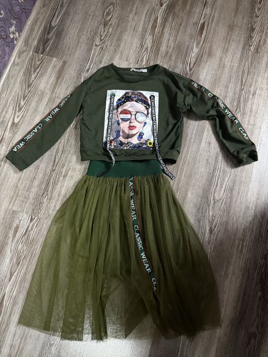 Шикарный костюм на девочку