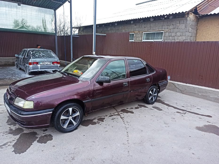 Opple vectra 1994