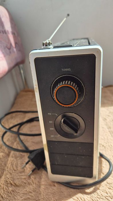 Радио Philips 574