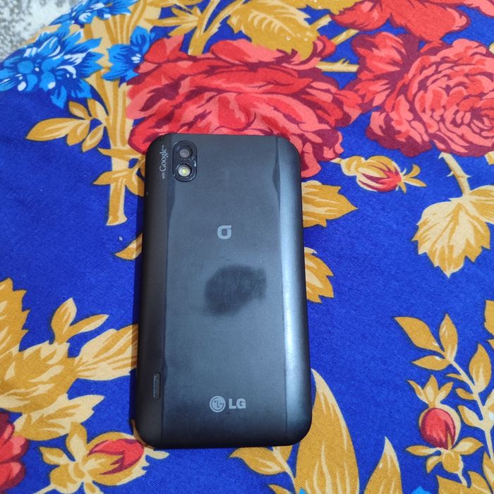 Telefonlar sotiladi Remdi 9 A, LG, Nokia