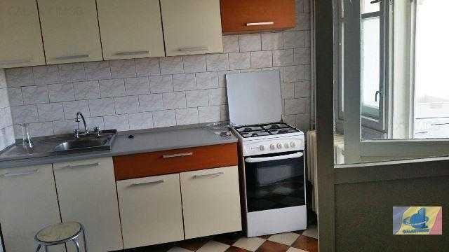 Apartament de închiriat