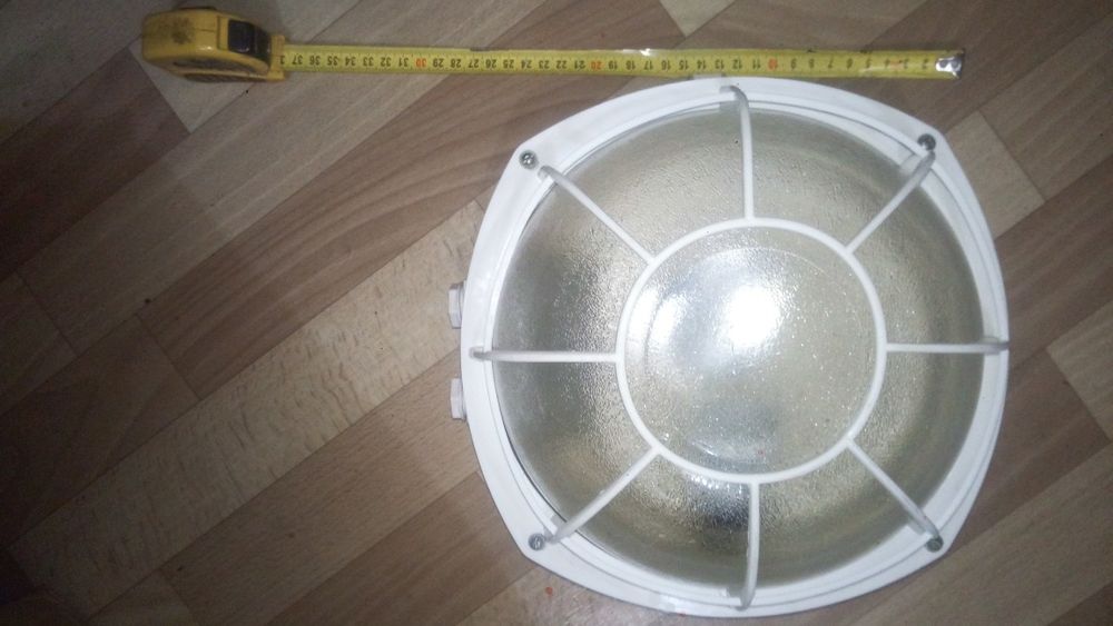 Светильники, плафоны, старые.