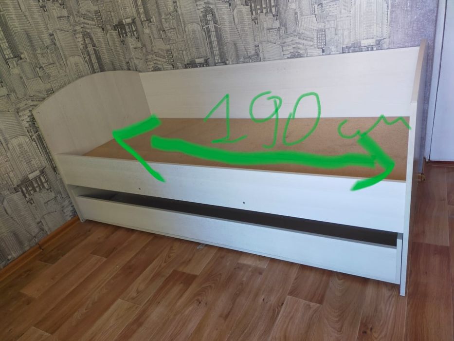 Продам кровать выдвежную