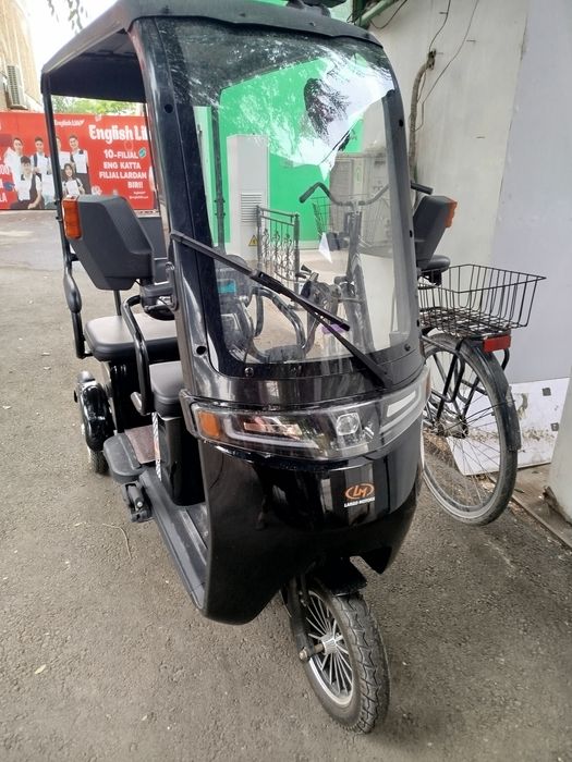 Скутер сотилади холати йанги