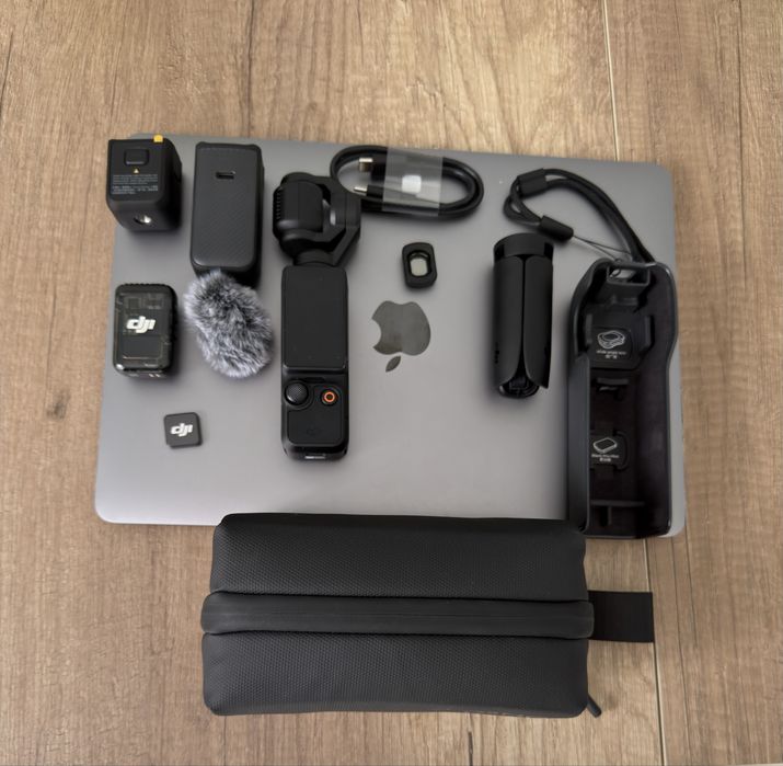 Продам DJI Pocket 3 creator combo