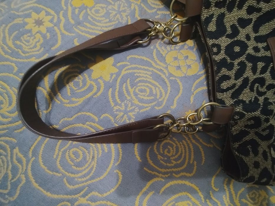 Сумка с принтом леопард.