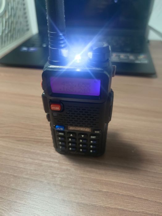 Baofeng UV-5R рация