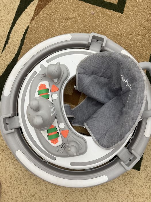 Робот пылесос  жаңа сылыққа келген өзімде бар, ходунок сатылады.