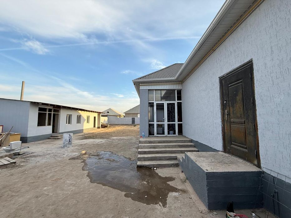 Продам Дом 5 комнат