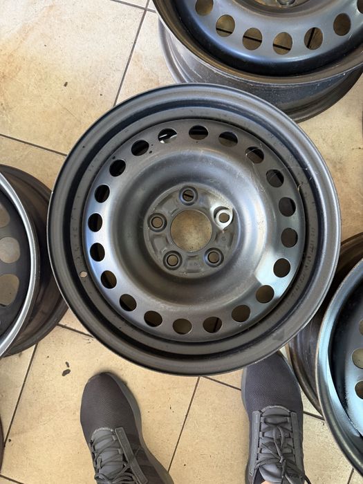 Jante Dacia Duster  5x114,3 r16 - 100 lei buc