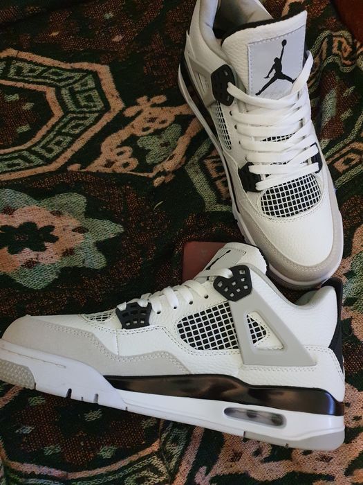 Jordan 4 military black 43