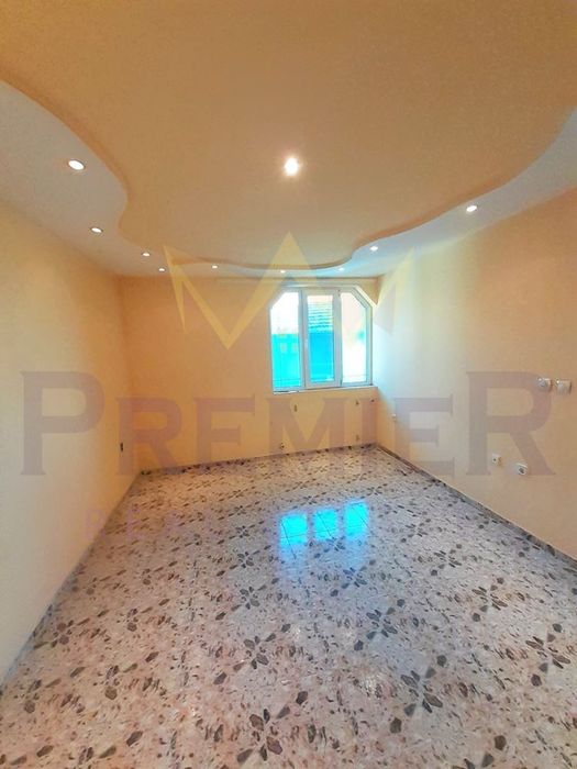 Къща в Варна, област-с.Старо Оряхово