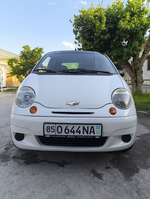 Матиз машинаси сотилади