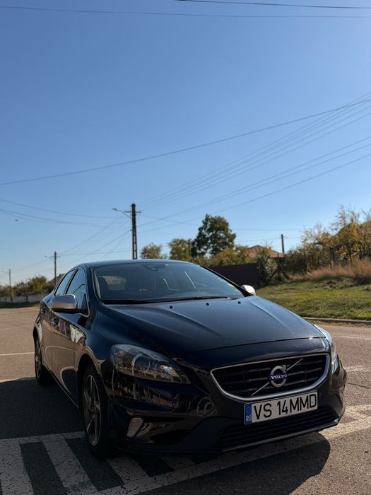 VOLVO V40 2015 — imagine 10