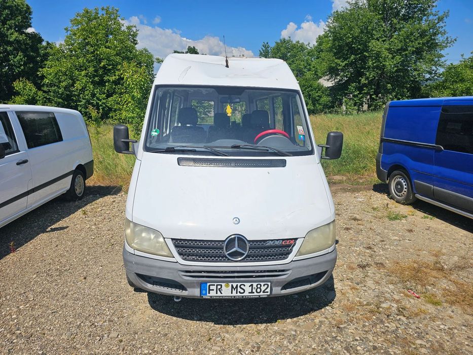 Mercedes-Benz Sprinter Recent adusa