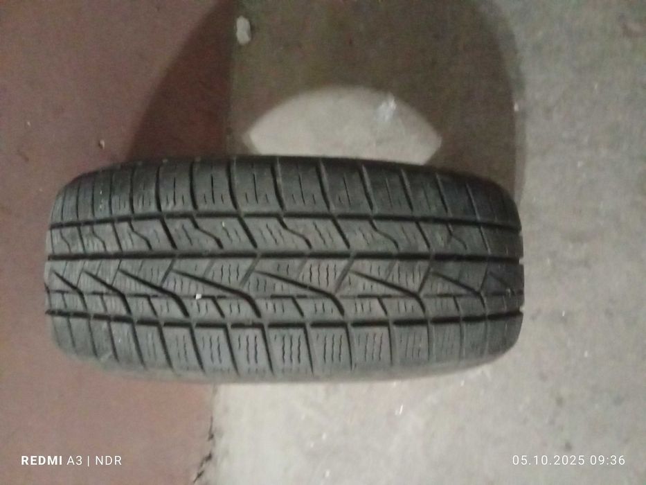 Продавам гуми втора употреба,2  бр. все сезонни,2 бр. Летни 205/55/16