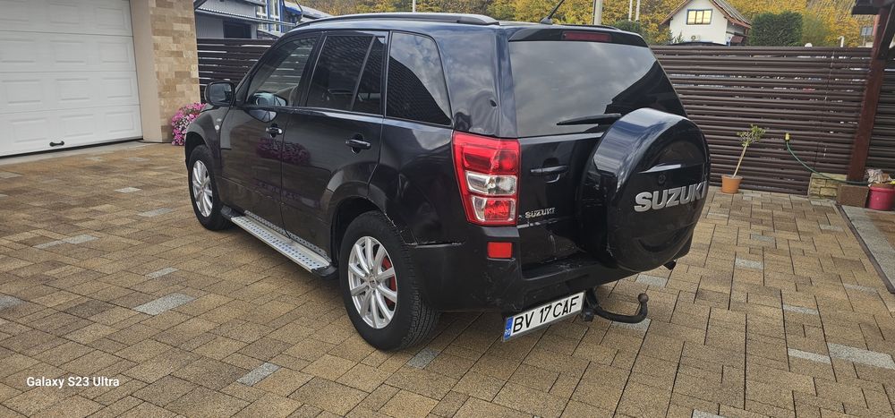 Suzuki Grand Vitara 1.9 diesel 4x4 usor avariat