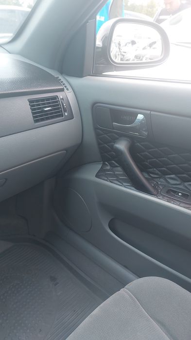 Ласетти оптра. 2008 йил. Жентра килинган.