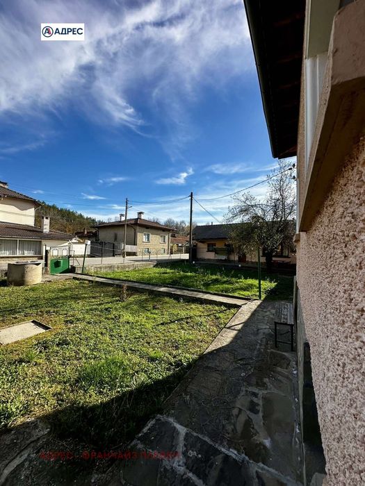 Продава се Къща в Априлци - 82 кв.м за 2183 €/кв.м - Снимка #4