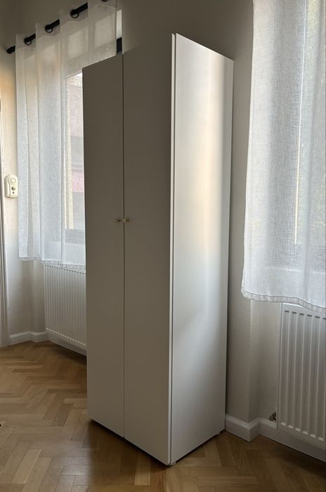 Dulap haine ikea - stare foarte buna