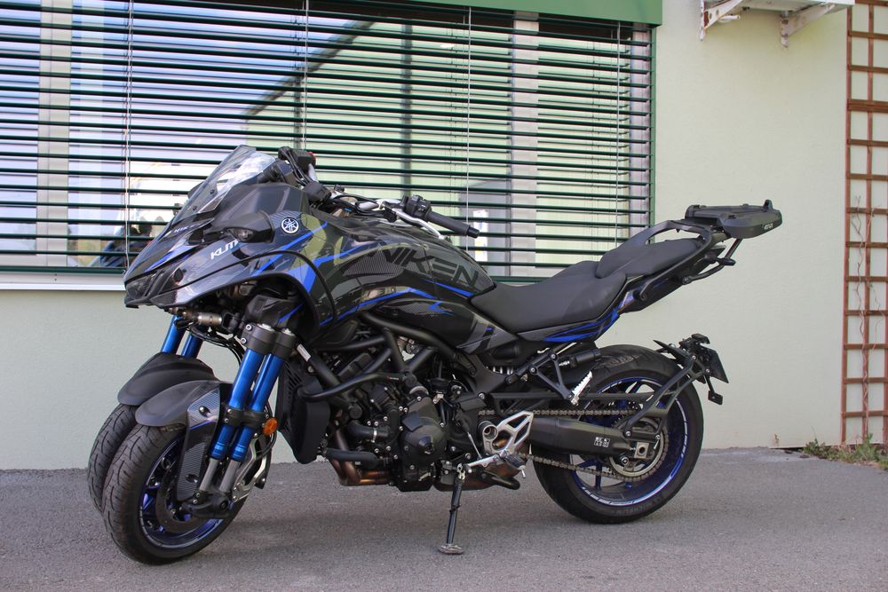 Yamaha Niken MXT850