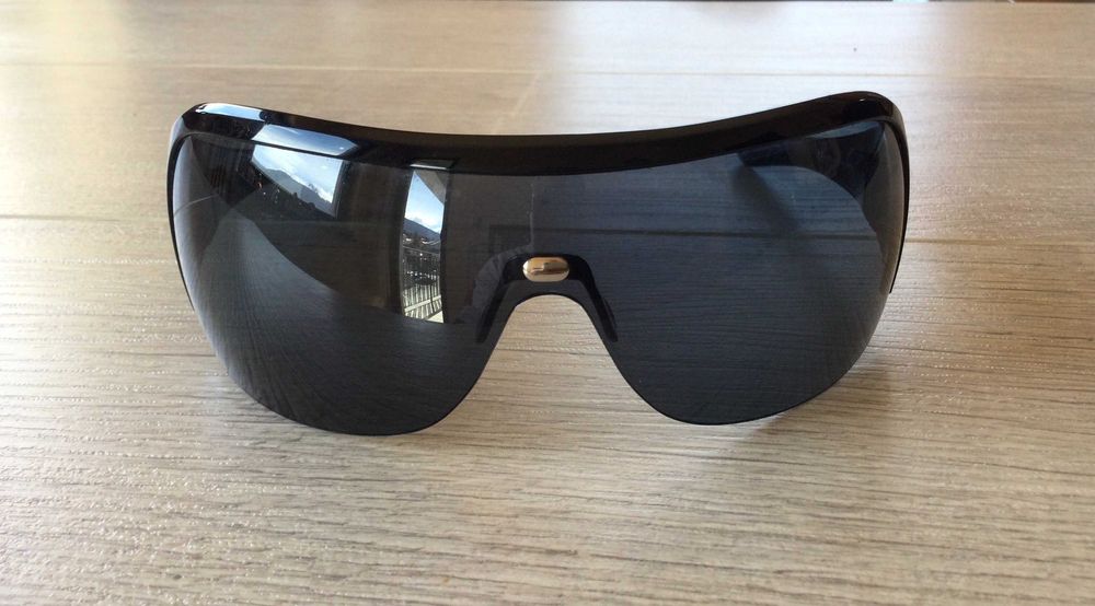 100 % оригинални слънчеви очила маска на GIORGIO ARMANI От Италия