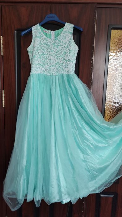 Платье для праздника