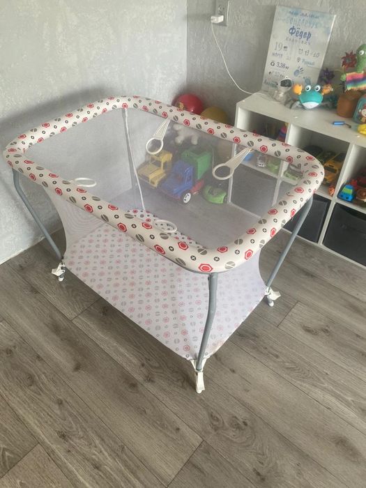 Продам игровой манеж