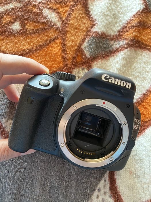 Canon EOS 550D - Само тяло
