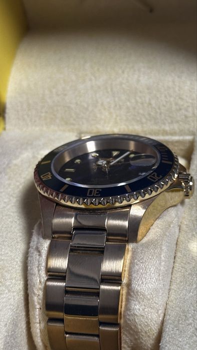 Invicta Pro Diver Automatic 89300B – златист, пълен комплект