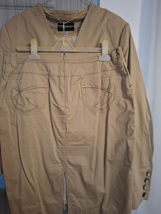 Costum tercot kaki