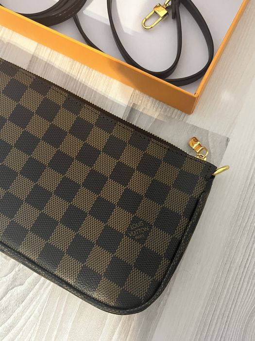 Louis Vuitton Pochette Accessoires NM