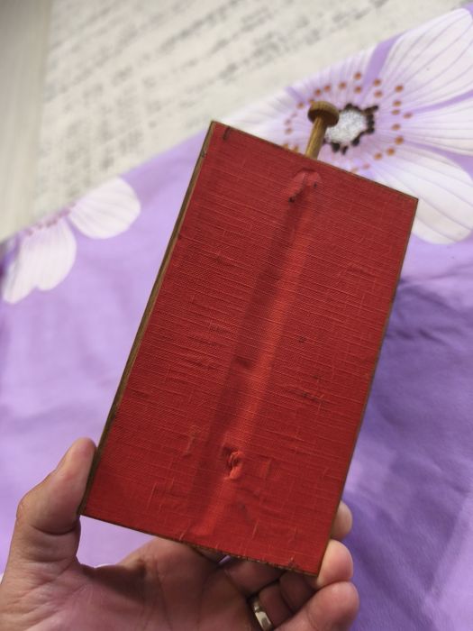 Tabachera lemn sculptat