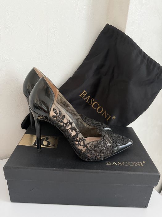 Лакированные туфли