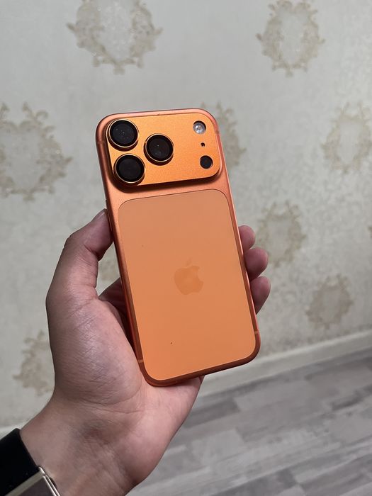 Продам iPhone 17 Pro 256 GB