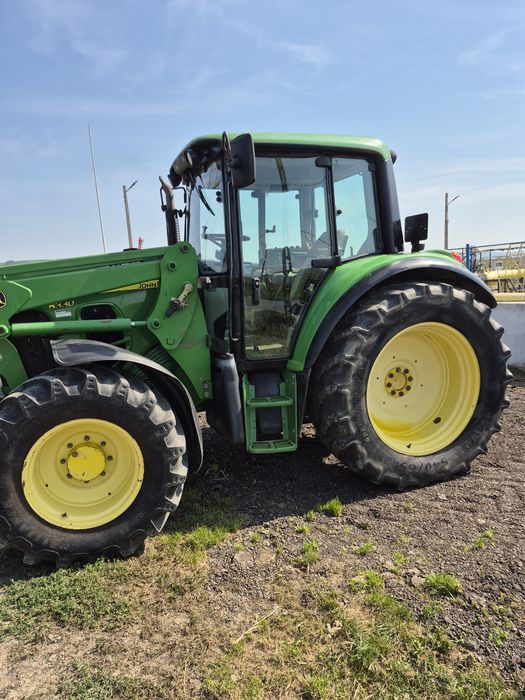John deere 6330 cu încărcător
