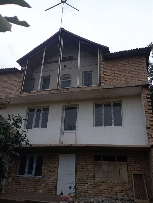 Продаётся дом возле Горбольницы