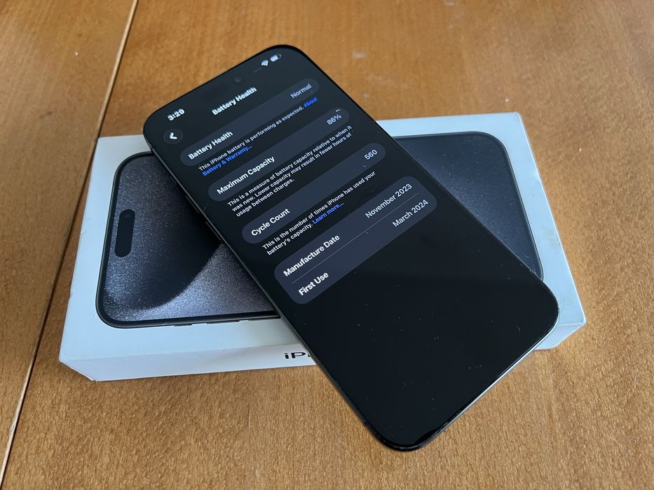 iPhone 15 Pro Max 256GB Black Titanium - пълен комплект